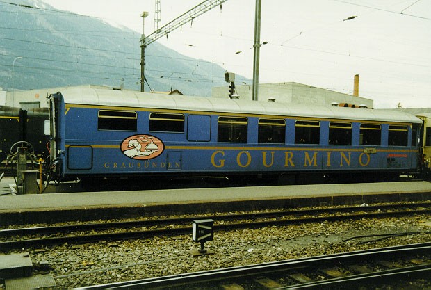 WR3812 GOURMINOJ[